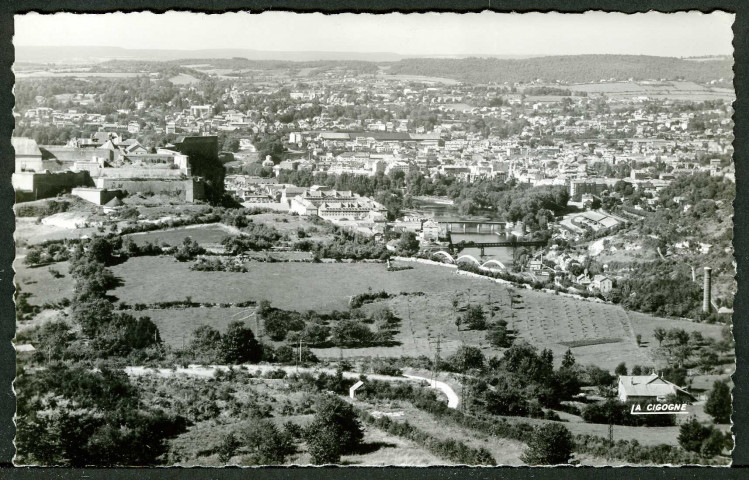 Vue générale prise de la Chapelle des Buis