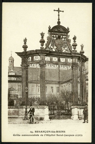 Grille en fer forgé de l'hôpital