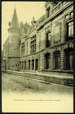 Le palais de justice, façade rue de l'Arsenal