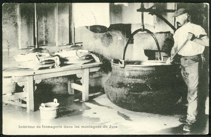 Intérieur d'une fromagerie dans les montagnes du Jura