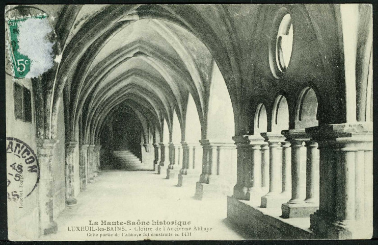 Cloître de l'ancienne abbaye