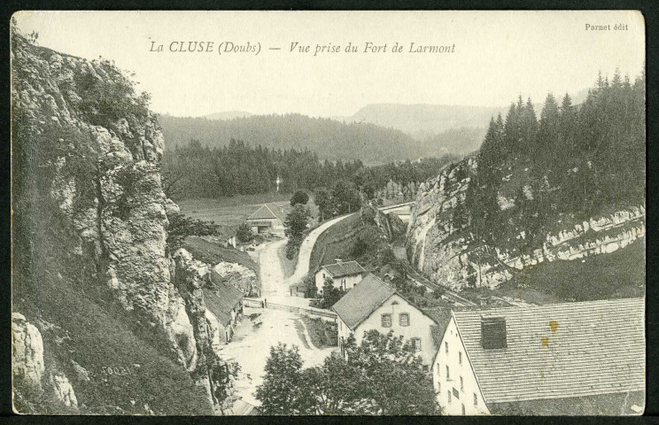Vue prise du fort de Larmont