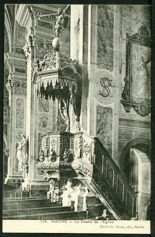 La chaire de l'église