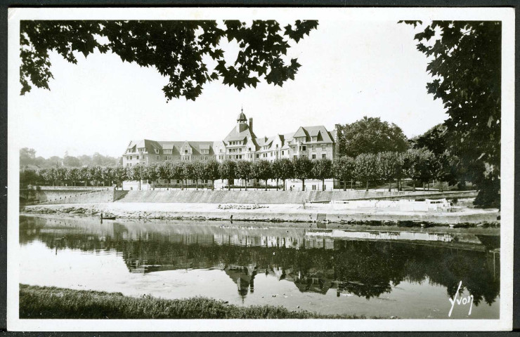Le Doubs et la cité universitaire