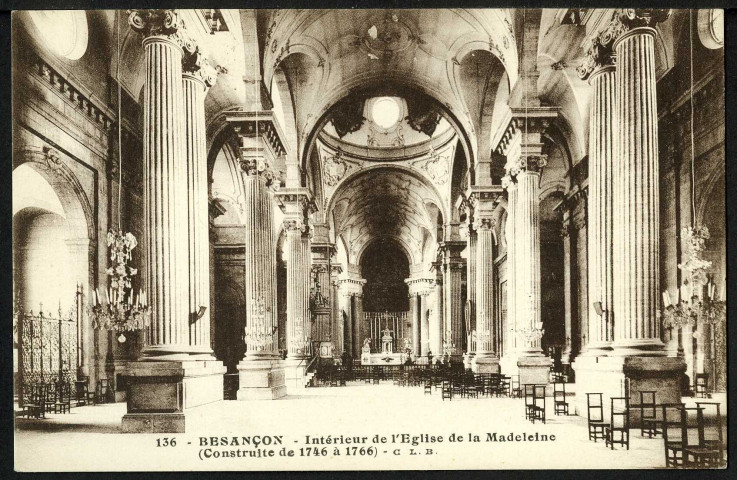 Intérieur de l'église de la Madeleine