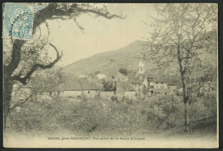 Vue générale prise de la route d'Arguel