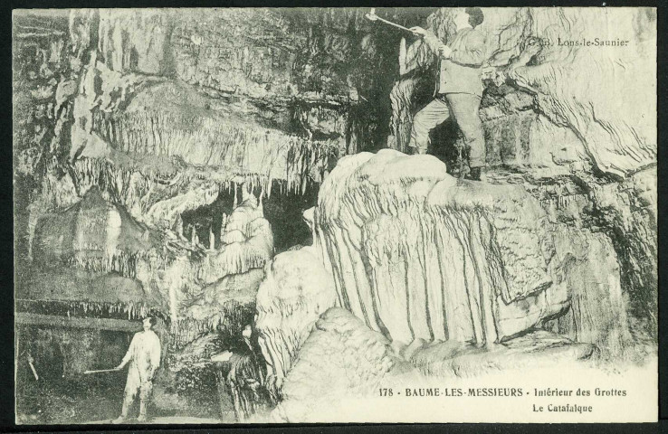 Intérieur des grottes