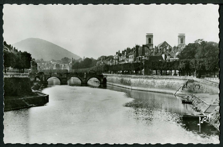 Vue du Doubs, du quai Vauban et du pont Battant