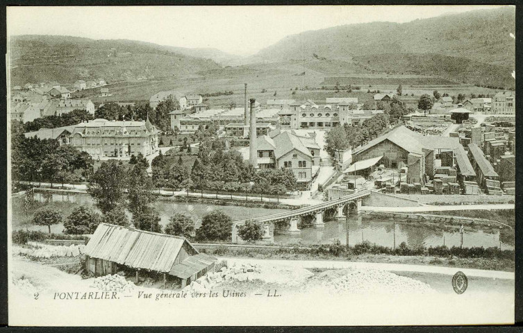 Vue générale vers les usines