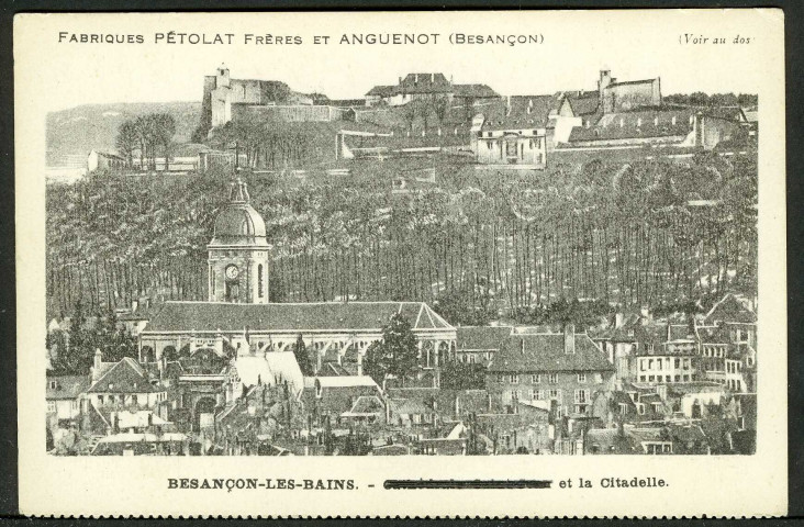La citadelle vue du clocher de Saint-Pierre