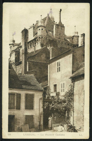 La Maison Carrée
