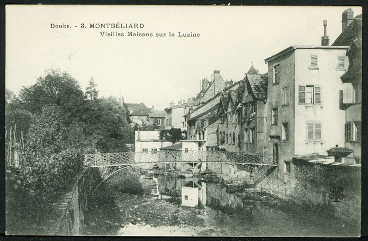 Vieilles maisons sur la Luzine