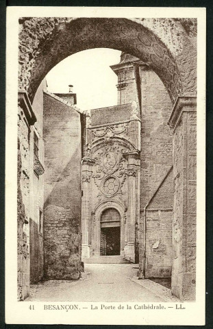 La porte Noire
