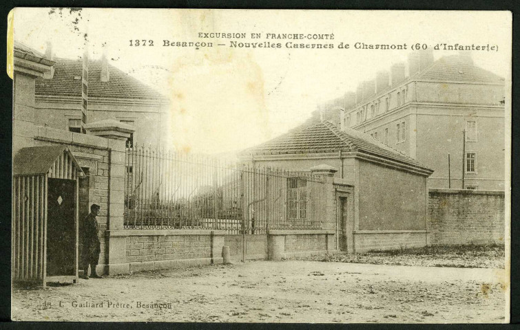Entrée de la caserne de Charmont