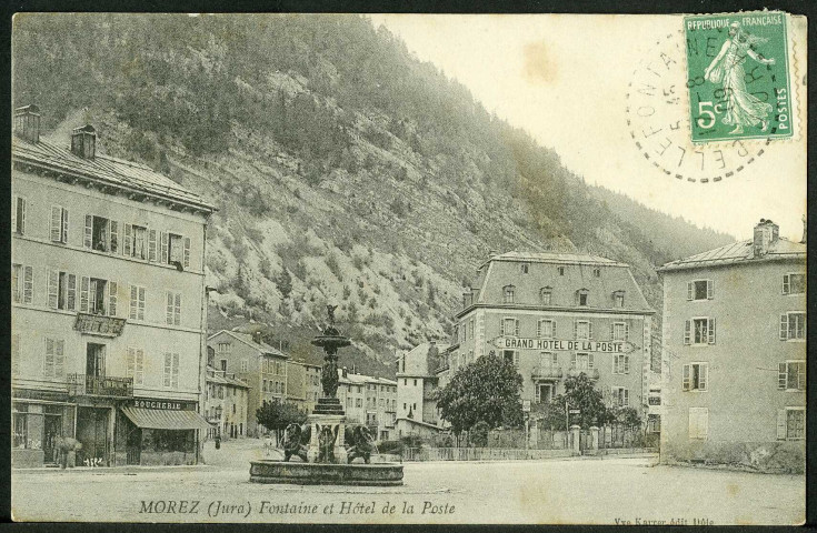Fontaine et hôtel de la Poste