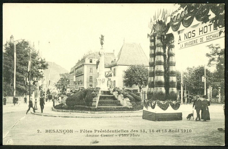 Avenue Carnot, place Flore