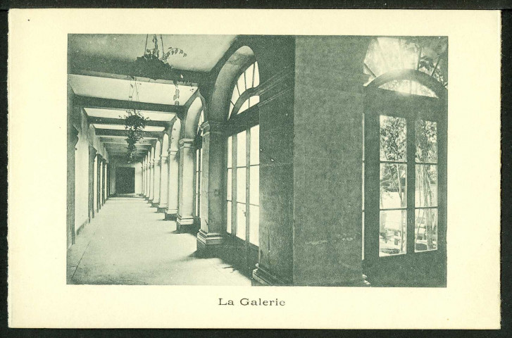 Pensionnat Notre-Dame du Sacré Coeur, la galerie