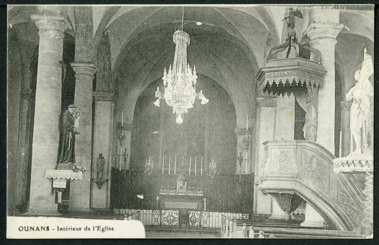 Intérieur de l'église