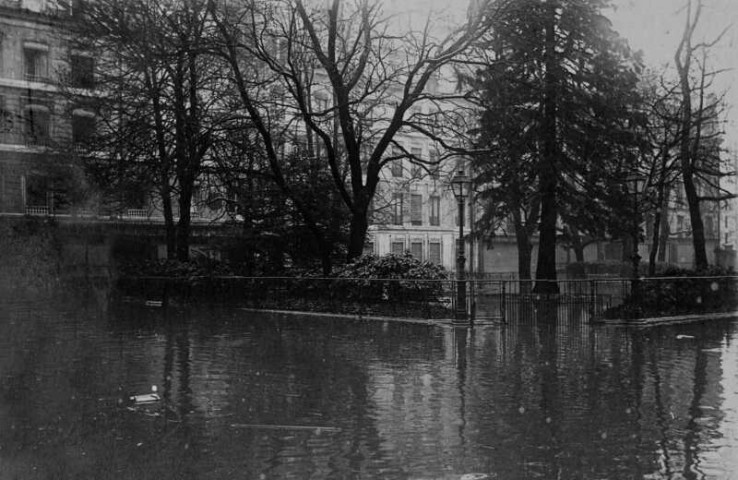Square Saint-Amour, inondations 1910