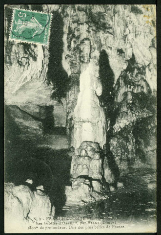 Grotte, vue de l'intérieur