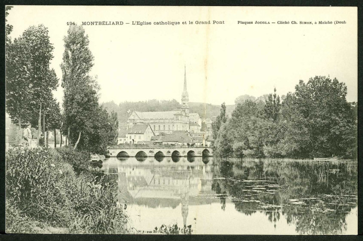 L'église catholique et le grand pont