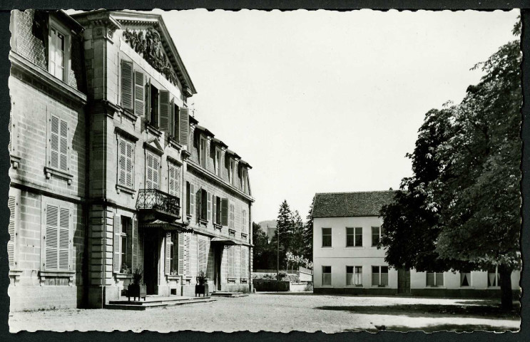 École des filles et centre d'apprentissage