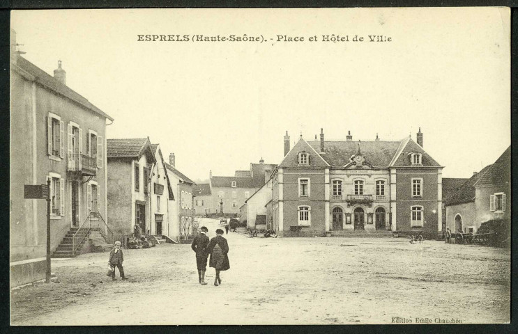 Place et hôtel de ville