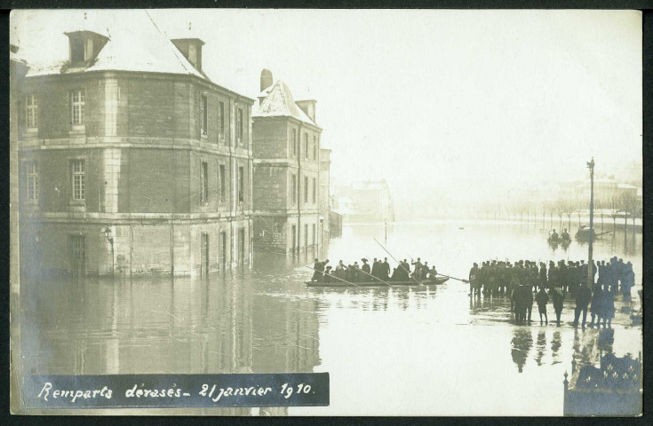 Les remparts dérasés, inondations 1910