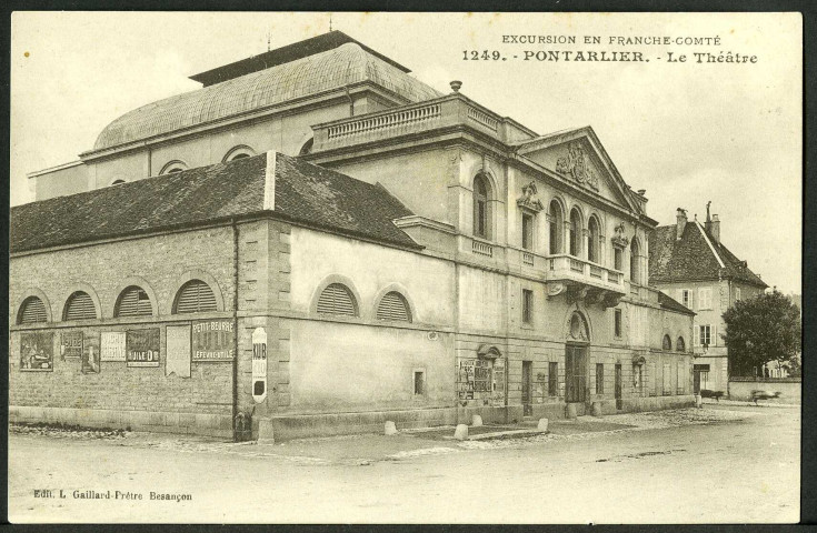 Le théâtre