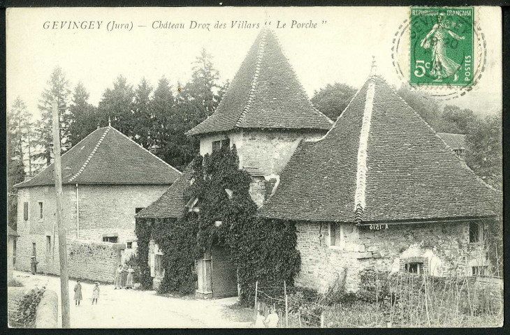 Château Droz des Villars, le porche