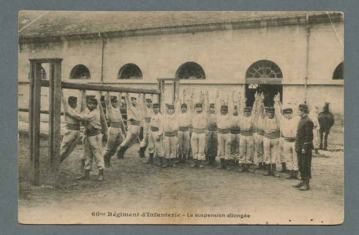 Régiment d'infanterie. La suspension allongée