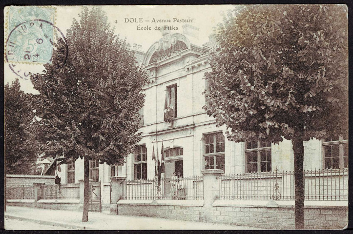 Avenue Pasteur, école de filles