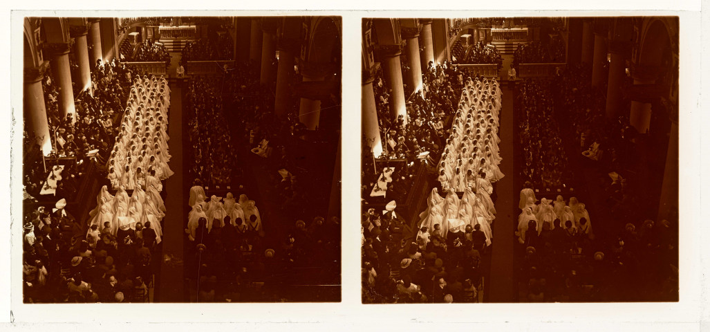 Dans l'église