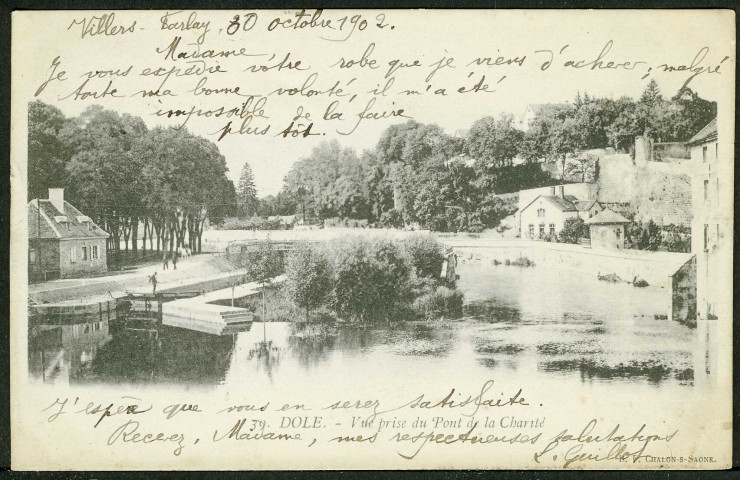 Vue prise du pont de la Charité