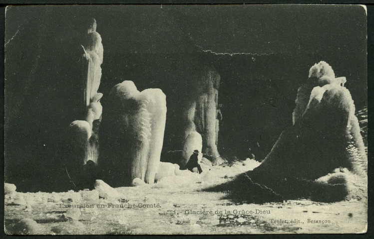 Intérieur de la glacière