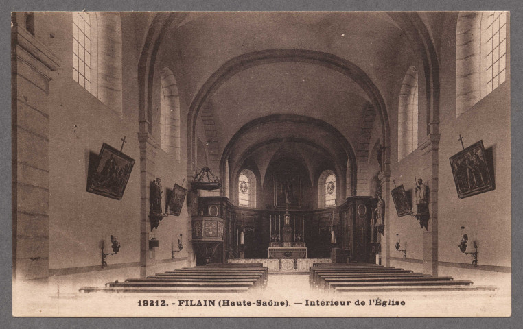 Intérieur de l'église