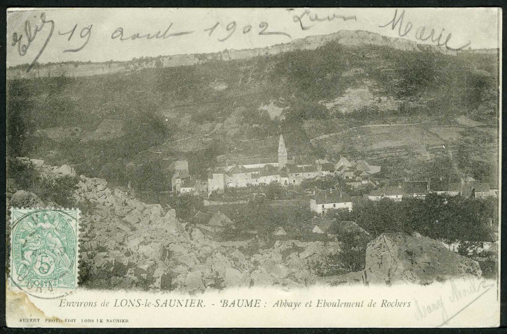Le village, l'abbaye