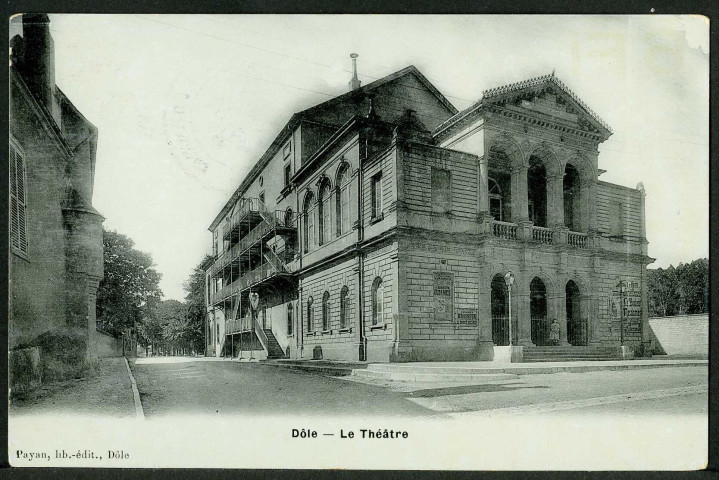 Le théâtre