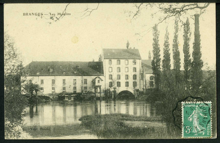 Branges. Les moulins