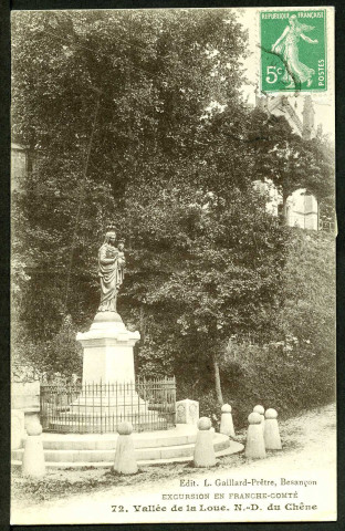 Vue de la chapelle et de la Vierge
