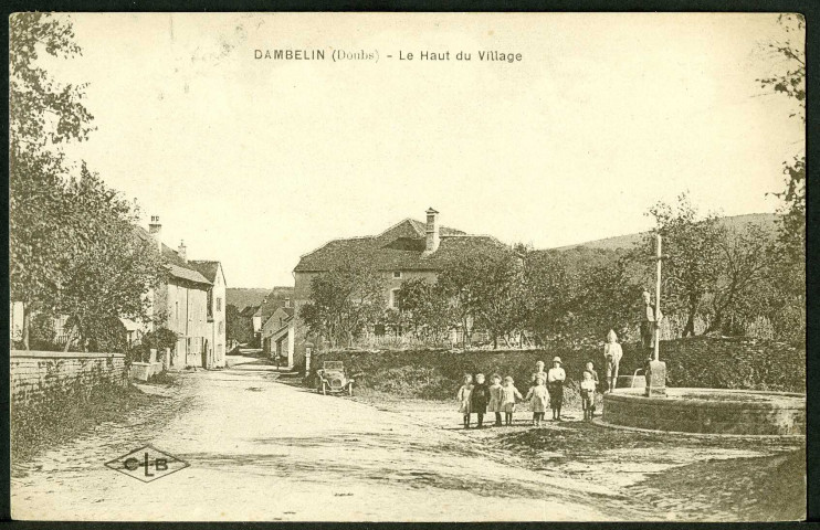 Le haut du village