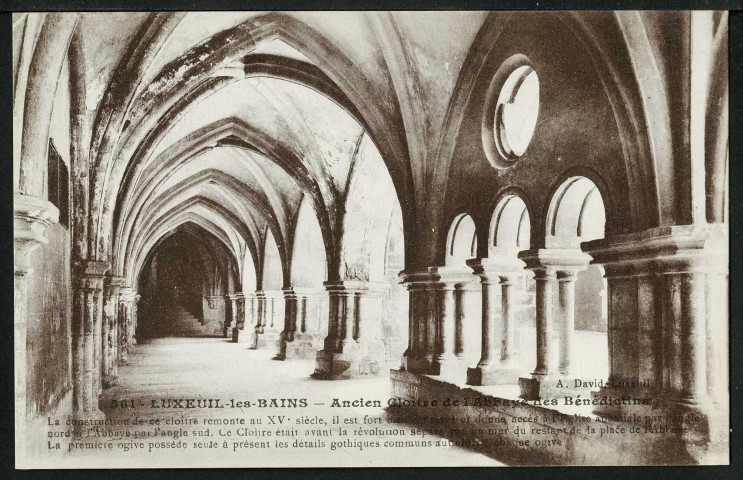 Ancien cloître de l'abbaye des bénédictins