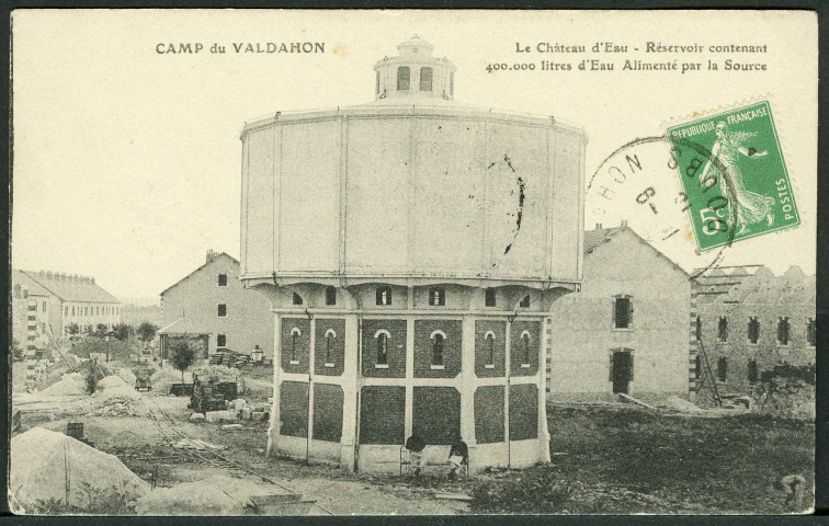 Le château d'eau du camp