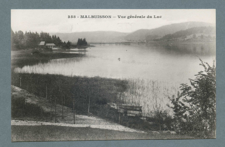 Vue générale du lac