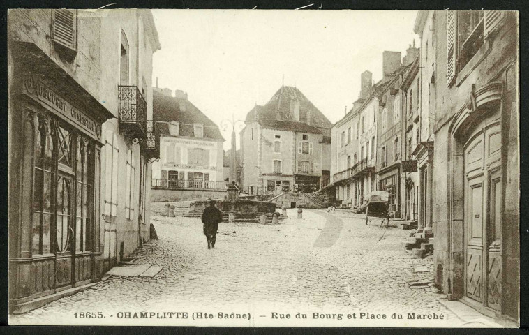 Rue du Bourg et place du Marché