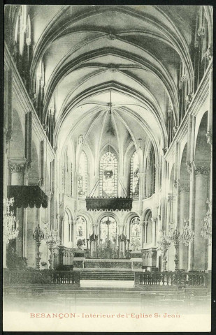 Intérieur de la cathédrale Saint-Jean