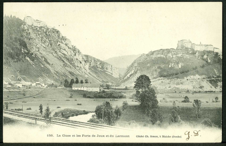 La cluse et les forts de Joux et du Larmont