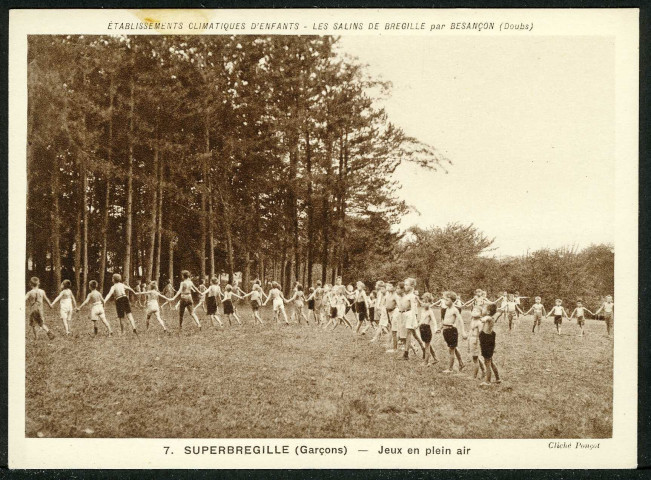 Les salins de Bregille par Besançon (Doubs), Superbregille, garçons, jeux en plein air