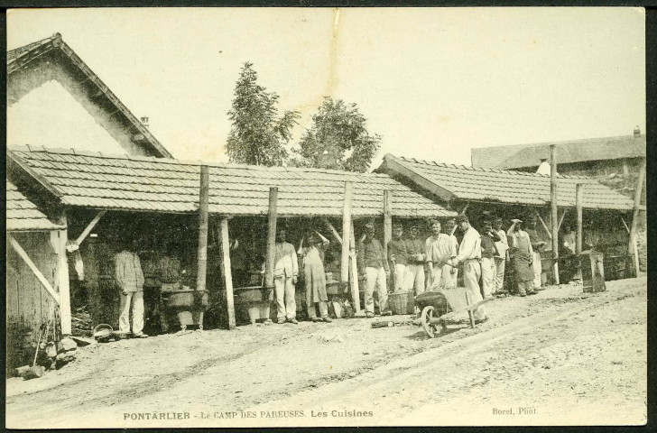 Le camp des Pareuses