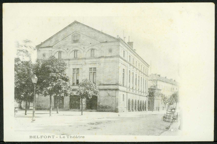 Le théâtre